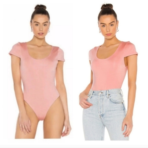 Alice + Olivia Tops - Alice + Olivia Jenara Cap Sleeve Bodysuit Size Small NWT